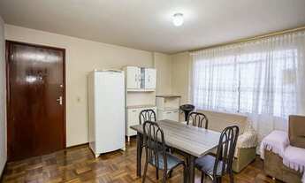 Imagem 4: Apartamento Térreo Estilo Retro com 3 quartos, 3 banheiros no Rebouças