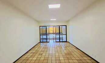 Imagem 2: Apartamento de 212m² com 03 quartos à venda - Centro