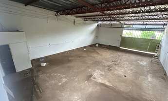 Imagem 7: Ponto na Avenida Tocantins