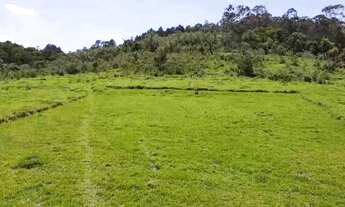 Imagem: Loteamento com lago e trilha 1.000m² em