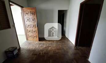 Imagem 2: Casa Fundos para locação no bairro Santa Monica