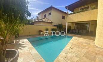 Imagem: Casa à venda, 350 m² por R$ 2.240.000,00