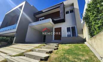 Imagem: Casa de condomínio em Rua Ivo Walter Kern