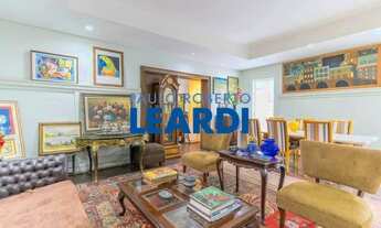 Imagem: CASA ASSOBRADADA - JARDIM PAULISTANO - SP