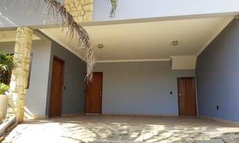 Imagem: Casa para aluguel com 3 quartos em Parque