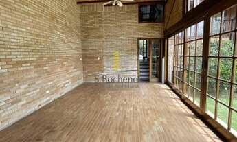 Imagem 7: Maravilhosa casa para venda ou locação com 5 suítes, piscina, ótima localização