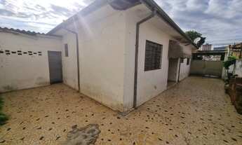 Imagem 2: Casa para Locação em Presidente Prudente, CENTRO, 3 dormitórios, 1 suíte, 2 banheiros, 1 v