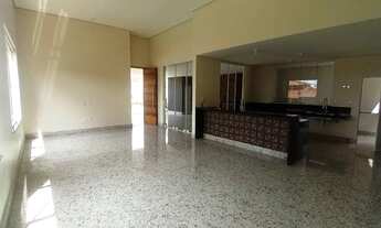 Imagem 4: Lagoa Santa - Casa Padrão - Centro