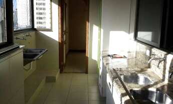 Imagem 6: Excelente Apartamento Localizado no Bairro de Tirol com 4 Suites, 222m²