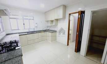 Imagem 7: Sobrado para aluguel possui 130m² com 3 dormitórios sendo 2 suítes em Vila da Saúde - São