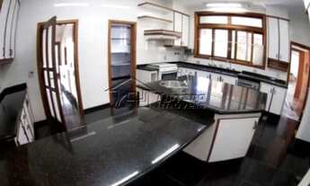 Imagem 6: Casa de Alto Padrão com 7 suítes e 20 vagas