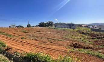 Imagem 6: Terreno Bairro Henrique Rezende-Três Corações/MG