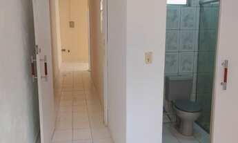 Imagem 2: Casa com 2 quartos sendo 2 suites , sala e sacada ampla , 2 ANDAR