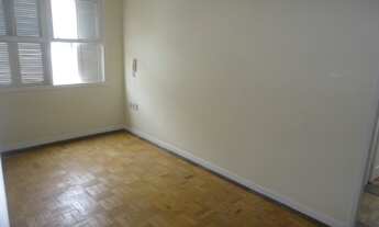 Imagem 2: Porto Alegre - Apartamento Padrão - Menino Deus