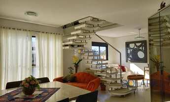 Imagem 7: Cobertura duplex com 2 suítes e 2 vagas de garagem no bairro Agronômica