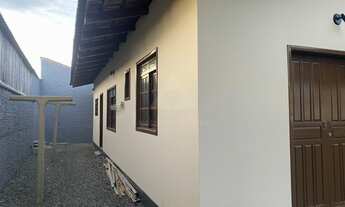 Imagem 3: CASA À VENDA COM 3 DORMITÓRIOS, 147m², R$585.000,00, BAIRRO CENTRO, BARRA VELHA, SANTA CAT