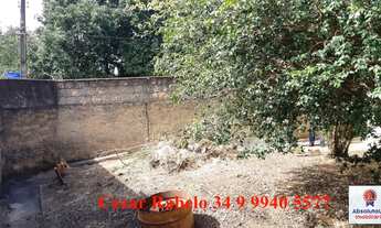 Imagem 3: Casa de 3/4 Bairro Santa Luzia Oportunidade Casa de Esquina