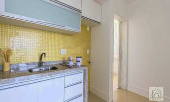 Imagem 6: Apartamento para venda possui 75 metros quadrados com 2 quartos em Lagoa - Rio de Janeiro