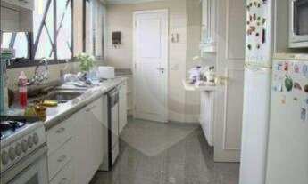 Imagem: Ótimo imóvel em Moema Pássaros - 200m²