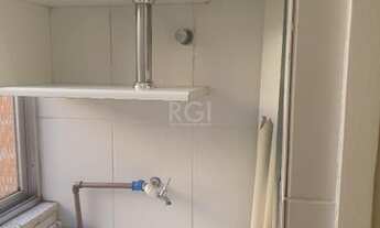 Imagem 7: Porto Alegre - Apartamento Padrão - Jardim do Salso