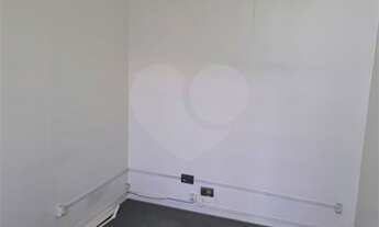 Imagem 4: Sobra Comercial em avenida com intenso fluxo de carros e pedestres