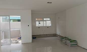 Imagem 4: SOBRADO NO BAIRRO ALTO - NOVOS - TRÊS SUÍTES - S292