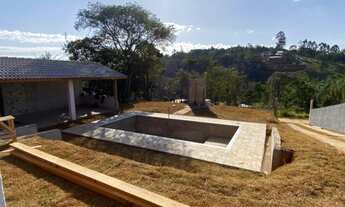 Imagem 3: Casa para venda possui 110 metros quadrados com 3 quartos em Pouso Alegre - Santa Isabel