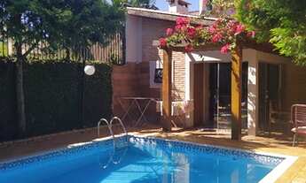 Imagem: Sobrado com Piscina