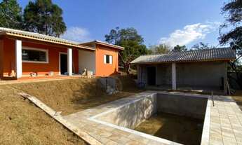 Imagem 2: Casa para venda possui 110 metros quadrados com 3 quartos em Pouso Alegre - Santa Isabel