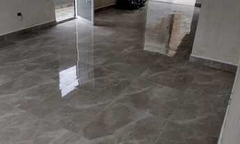 Imagem 3: Linda casa com 3 dorm. 1 suite, piscina e 4 vagas e cajamar