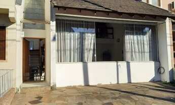 Imagem 1: Porto Alegre - Casa Padrão - Hípica