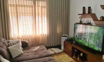 Imagem 4: Ampla e Aconchegante Casa à Venda no Jardim Universo