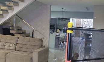 Imagem 2: CD 003, Maraponga, Condomínio Osvaldo Studart, Casa triplex, 04 quartos, porteira fechada