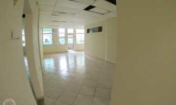Imagem 2: Sala comercial com 72,61m², no Condomínio Marcatto Center