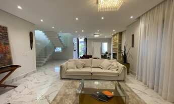 Imagem 2: Casa para aluguel e venda tem 500 metros quadrados com 5 quartos