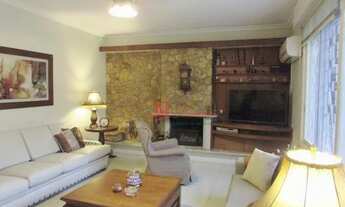 Imagem 3: No Menino Deus, casa 4 dormitório e piscina