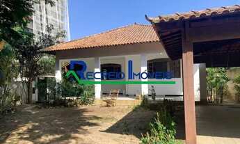 Imagem 4: Excelente casa linear, em terreno com 612m2, esquina, 4 quartos sendo 2 suítes, varandão