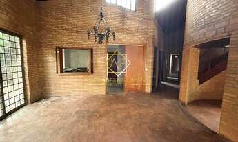 Imagem: Casa com 9 quartos na Cidade Universitária