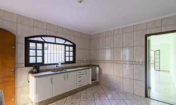 Imagem 2: Casa para Aluguel - Vila Re, 3 Quartos, 142 m2