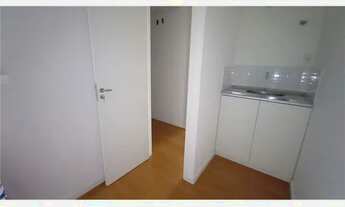 Imagem 6: Sala comercial com cozinha e banheiro no Centro de Niterói a venda