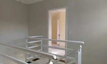 Imagem 3: Sobrado para alugar - Centro - 03 dormitórios em piso frio sendo os 03 suítes e 02 dormit