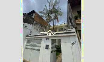 Imagem: Casa de 525m² com 4 suítes para locação