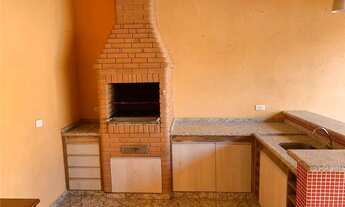 Imagem 3: Casa com ótimo preço com 3 dormitórios, sendo 1 suíte para locação, 240m² por R$ 3400,00,