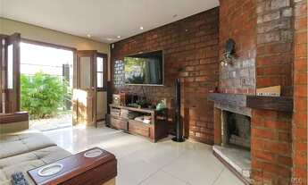 Imagem 4: PORTO ALEGRE - Casa Padrão - Hípica