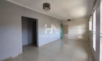 Imagem 4: Casa para aluguel possui 210 metros quadrados com 3 quartos