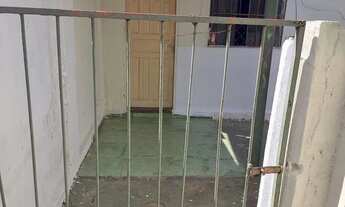 Imagem: Aluga se casa 2 fundos, 3 quartos, garagem