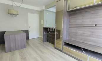 Imagem 3: EXCLUSIVIDADE GUARIDA: apartamento diferenciado, andar alto, semi mobiliado, de 2 dormitór