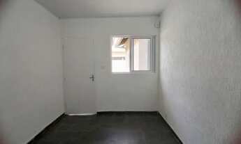 Imagem 6: Casa para Locação em São Paulo, Vila Campo Grande, 2 dormitórios, 1 banheiro