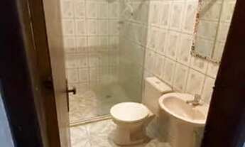 Imagem 4: Casa térrea na Vila praiana 2/4, suíte, garagem e área externa