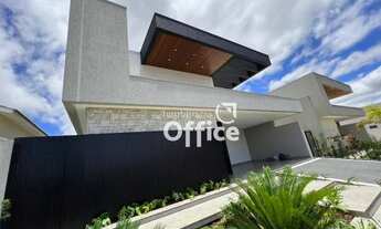 Imagem: Casa com 4 Suítes à venda, 232 m² por